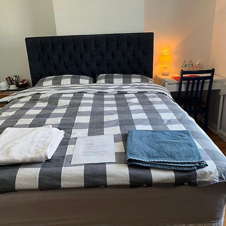 Large Double Bedroom With Free On Site Parking Kingston upon Thames  Luaran gambar